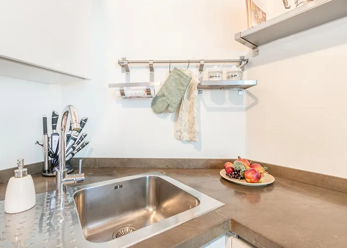 Ghirlandina - La Casa Dell'esteta Modena