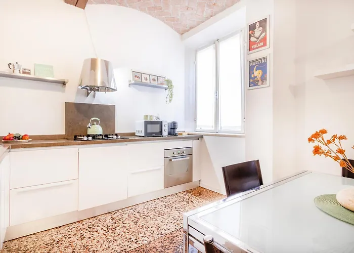 Ghirlandina - La Casa Dell'esteta Apartment