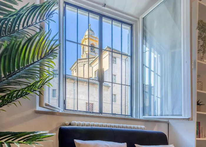 Ghirlandina - La Casa Dell'esteta Modena